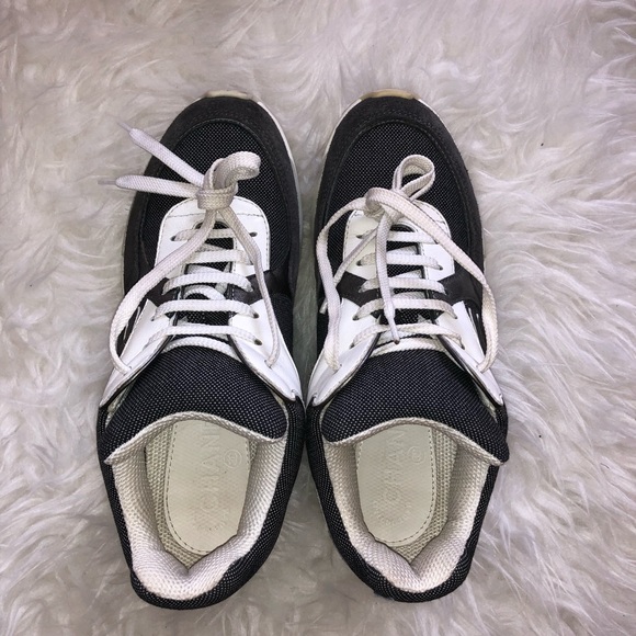 Chanel Resort Sneakers *on hold* - Picture 2 of 6